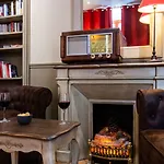 Saint-louis - Jardin Du Luxembourg Hotel