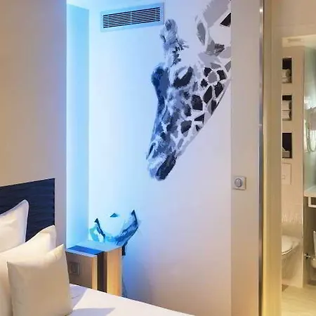 Hotel Perreyve - Jardin Du Luxembourg 3*