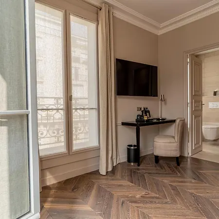 Perreyve - Jardin Du Luxembourg Hotel 3*