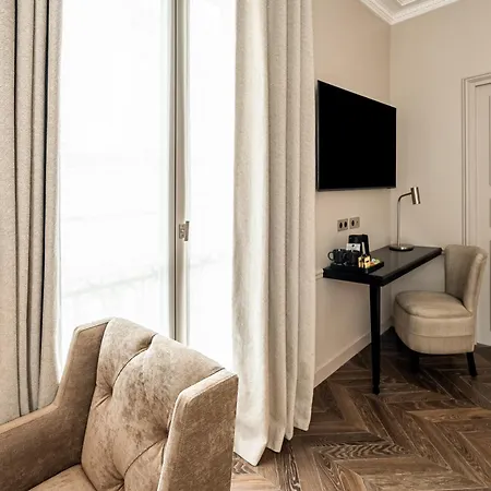 Hotel Saint-louis - Jardin Du Luxembourg 3*