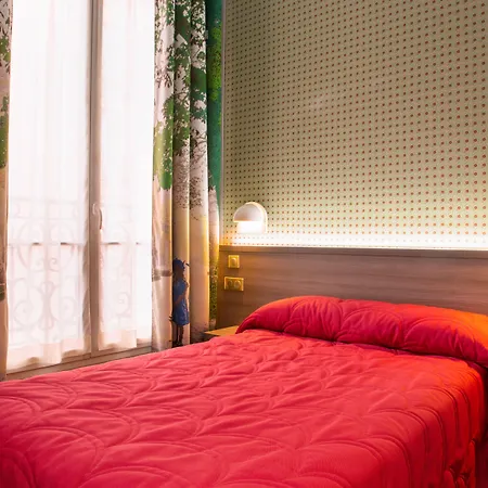 Hotel Saint-louis - Jardin Du Luxembourg 3*