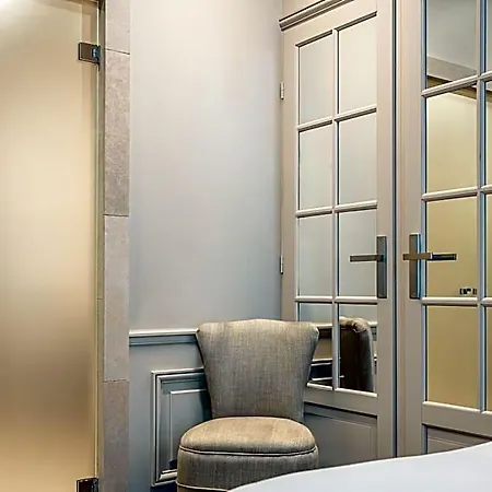 Saint-louis - Jardin Du Luxembourg Hotel