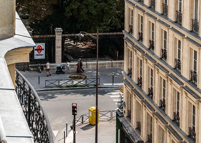 Saint-louis - Jardin Du Luxembourg 3* Paris