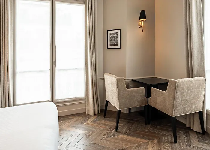 Saint-louis - Jardin Du Luxembourg Hotel