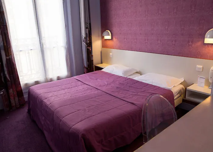 Saint-louis - Jardin Du Luxembourg Hotel 3*