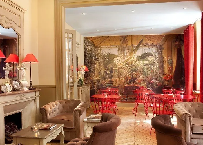 Saint-louis - Jardin Du Luxembourg Hotel 3*